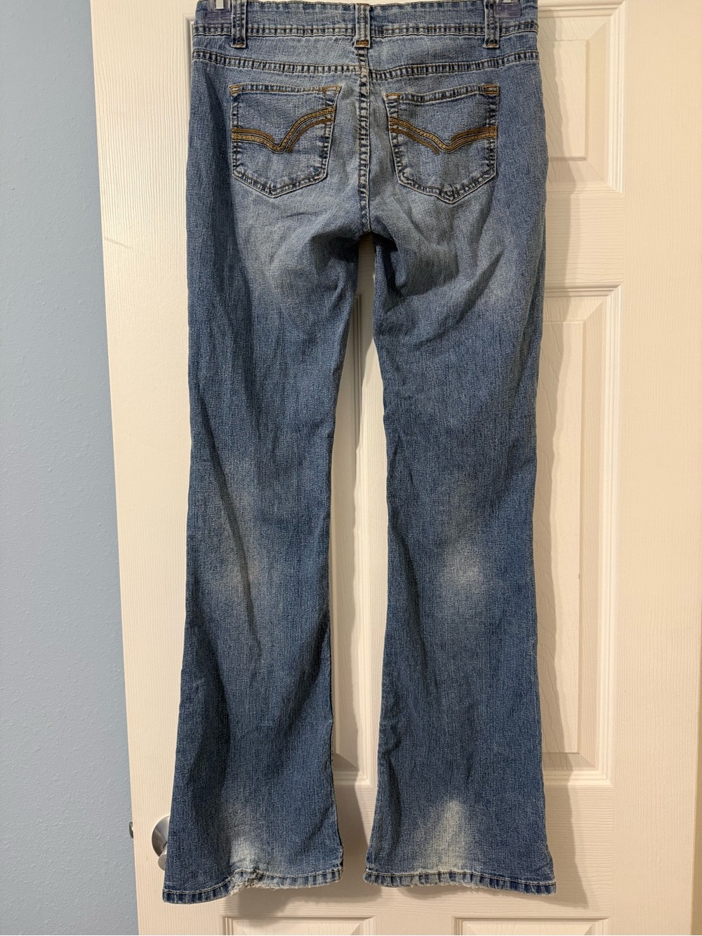 No Boundaries Light Blue Flare Jeans - Picture 2 of 4